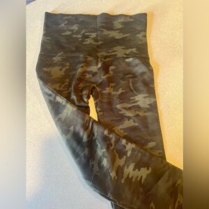 Spanx Look at Me Now High Waisted Leggings Camo